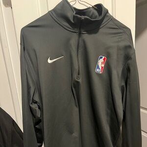 Nike NBA pullover